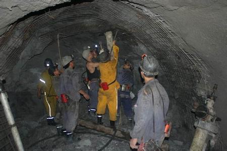 镇江工程爆破中的危险因素分析以及应对工程爆破危险的措施